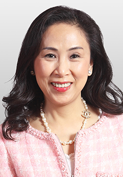 Mrs Virginia YIM TSUI Yuk-shan